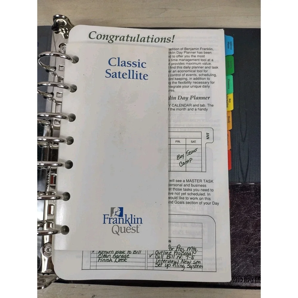 Franklin Covey Vintage 7-Ring Classic Binder Organizer Planner Daytimer w Pages